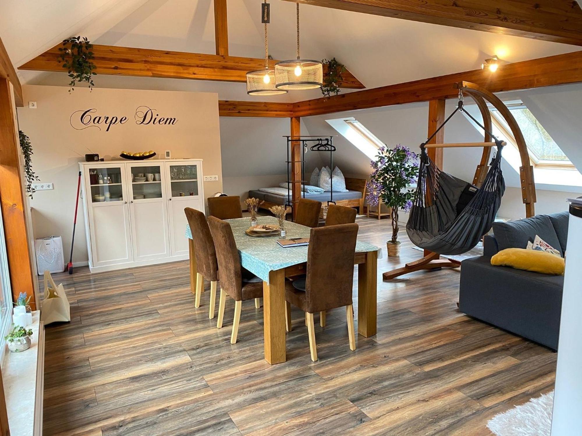 Ferienwohnung Am Waldesrand - Garten, Terrasse, Grill, Luftkuehler, Massagesessel, Kinderspielecke, Spielekonsole Cottbus Exterior foto